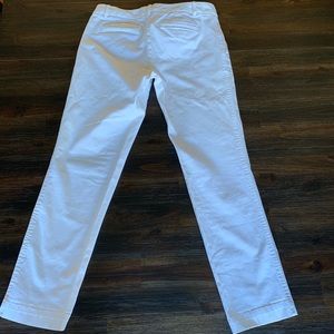 Banana Republic Pants - Banana Republic City Chino White size 2 Banana Republic Pants - Banana Republic City Chino White size 2